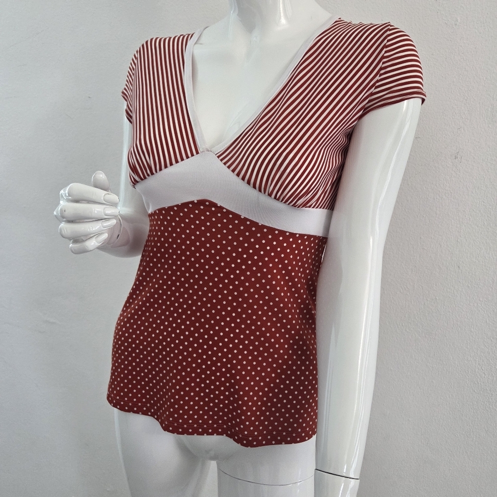 Red and White Striped and Polka Dot Womena Top Size Small - Picture 3 of 15